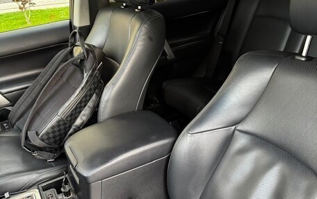 Toyota Land Cruiser Prado 150 рестайлинг 2, 2020 год, 6 650 000 рублей, 7 фотография