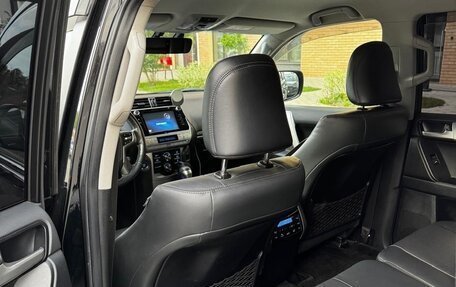 Toyota Land Cruiser Prado 150 рестайлинг 2, 2020 год, 6 650 000 рублей, 9 фотография