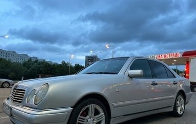 Mercedes-Benz E-Класс, 1998 год, 490 000 рублей, 1 фотография