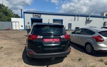 Toyota RAV4, 2014 год, 1 700 000 рублей, 4 фотография