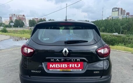 Renault Kaptur I рестайлинг, 2019 год, 1 800 000 рублей, 5 фотография