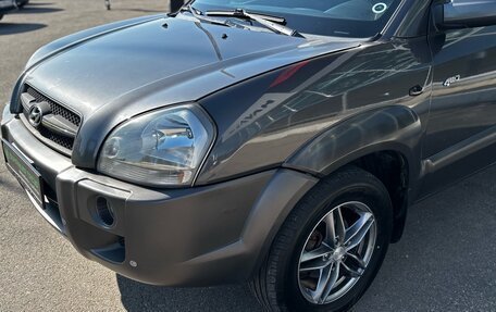 Hyundai Tucson III, 2006 год, 750 000 рублей, 23 фотография