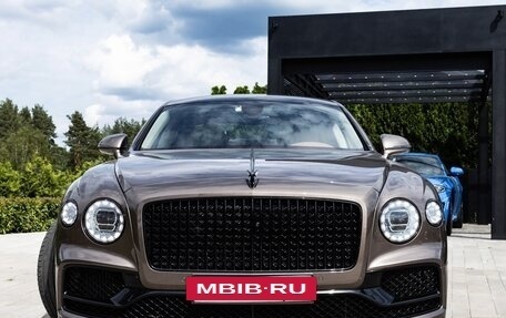 Bentley Flying Spur, 2020 год, 20 948 000 рублей, 3 фотография