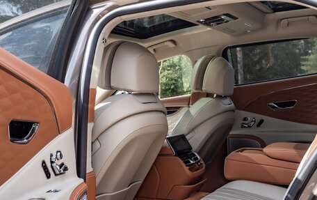 Bentley Flying Spur, 2020 год, 20 948 000 рублей, 27 фотография