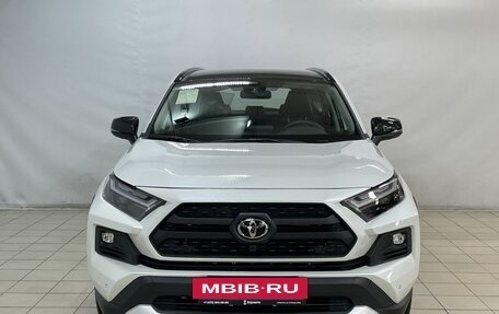 Toyota RAV4, 2024 год, 3 790 000 рублей, 3 фотография