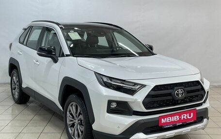 Toyota RAV4, 2024 год, 3 790 000 рублей, 2 фотография