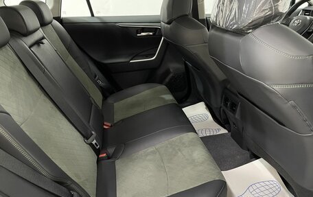Toyota RAV4, 2024 год, 3 790 000 рублей, 18 фотография