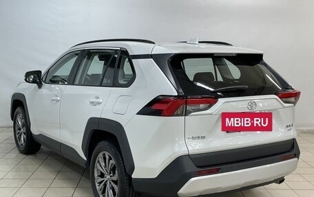 Toyota RAV4, 2024 год, 3 790 000 рублей, 5 фотография