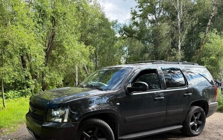 Chevrolet Tahoe III, 2012 год, 2 150 000 рублей, 2 фотография