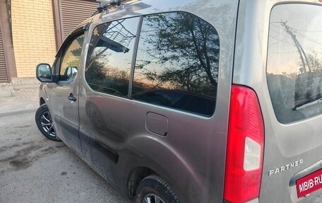 Peugeot Partner II рестайлинг 2, 2010 год, 680 000 рублей, 9 фотография