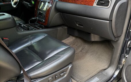 Chevrolet Tahoe III, 2012 год, 2 150 000 рублей, 10 фотография