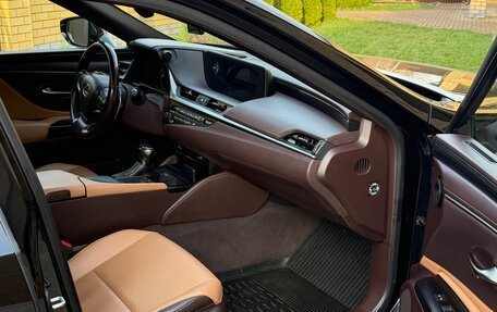 Lexus ES VII, 2018 год, 3 650 000 рублей, 7 фотография