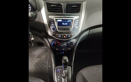 Hyundai Solaris II рестайлинг, 2016 год, 969 000 рублей, 19 фотография