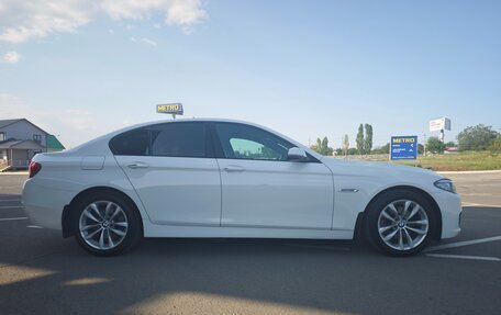 BMW 5 серия, 2015 год, 2 900 000 рублей, 3 фотография