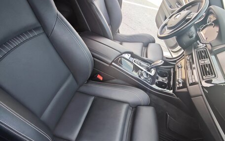 BMW 5 серия, 2015 год, 2 900 000 рублей, 11 фотография