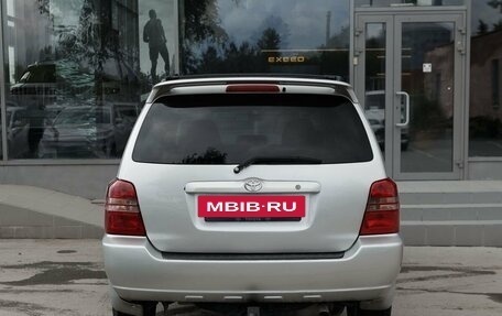 Toyota Highlander III, 2001 год, 1 060 000 рублей, 6 фотография