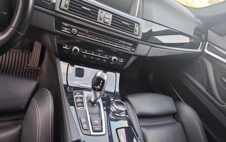 BMW 5 серия, 2015 год, 2 900 000 рублей, 9 фотография