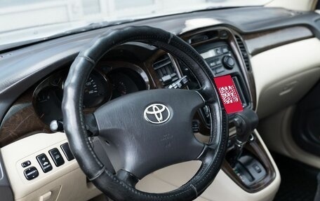 Toyota Highlander III, 2001 год, 1 060 000 рублей, 11 фотография