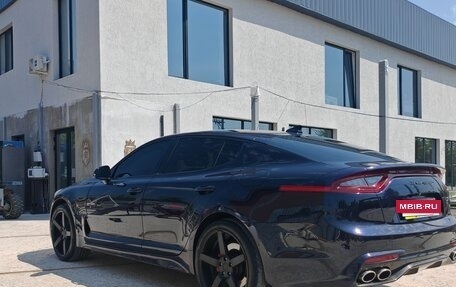 KIA Stinger I, 2018 год, 2 300 000 рублей, 4 фотография