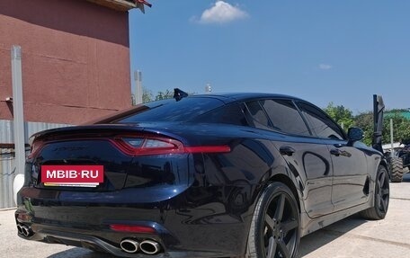 KIA Stinger I, 2018 год, 2 300 000 рублей, 17 фотография