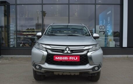 Mitsubishi Pajero Sport III рестайлинг, 2019 год, 2 580 000 рублей, 2 фотография