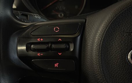 KIA Rio IV, 2018 год, 1 387 000 рублей, 9 фотография