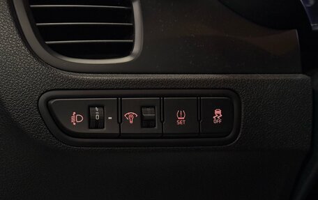 KIA Rio IV, 2018 год, 1 387 000 рублей, 11 фотография