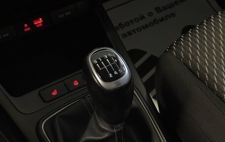 KIA Rio IV, 2018 год, 1 387 000 рублей, 15 фотография