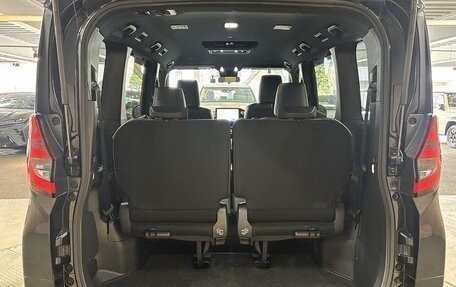 Toyota Noah, 2023 год, 3 137 055 рублей, 10 фотография