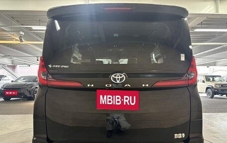 Toyota Noah, 2023 год, 3 137 055 рублей, 3 фотография