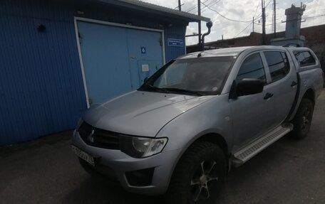 Mitsubishi L200 IV рестайлинг, 2010 год, 1 100 000 рублей, 7 фотография