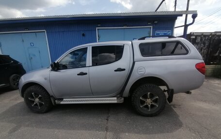 Mitsubishi L200 IV рестайлинг, 2010 год, 1 100 000 рублей, 8 фотография