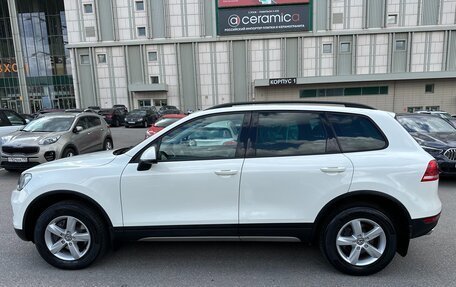 Volkswagen Touareg III, 2011 год, 1 740 000 рублей, 4 фотография