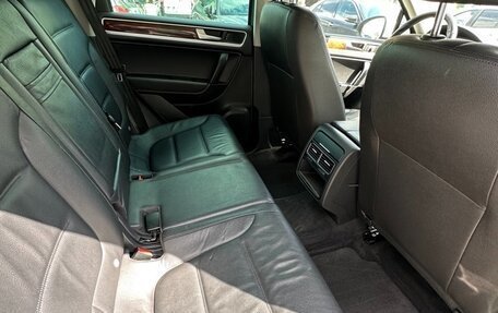 Volkswagen Touareg III, 2011 год, 1 740 000 рублей, 9 фотография