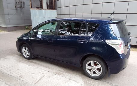 Toyota Verso I, 2009 год, 1 100 000 рублей, 2 фотография