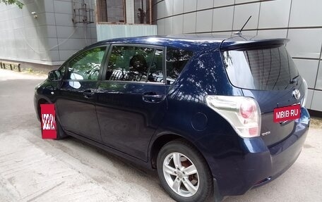 Toyota Verso I, 2009 год, 1 100 000 рублей, 8 фотография