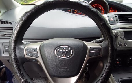 Toyota Verso I, 2009 год, 1 100 000 рублей, 22 фотография