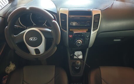 KIA Venga I, 2011 год, 750 000 рублей, 5 фотография
