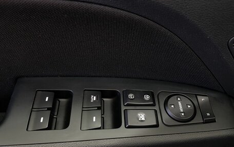 Hyundai Elantra VI рестайлинг, 2019 год, 1 599 000 рублей, 13 фотография