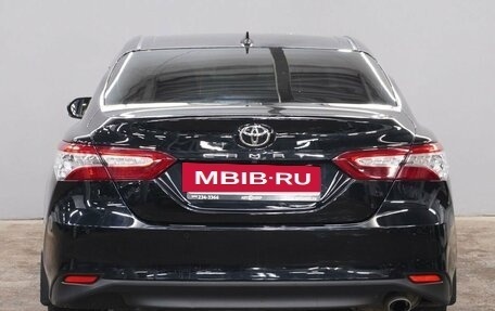 Toyota Camry, 2022 год, 2 700 000 рублей, 6 фотография