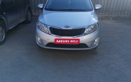KIA Rio III рестайлинг, 2013 год, 650 000 рублей, 3 фотография