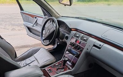 Mercedes-Benz E-Класс, 1999 год, 170 000 рублей, 1 фотография