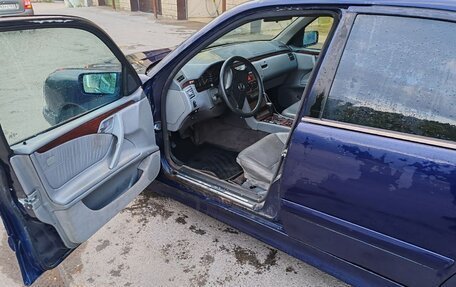 Mercedes-Benz E-Класс, 1999 год, 170 000 рублей, 13 фотография