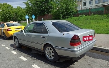 Mercedes-Benz C-Класс, 1993 год, 252 000 рублей, 3 фотография