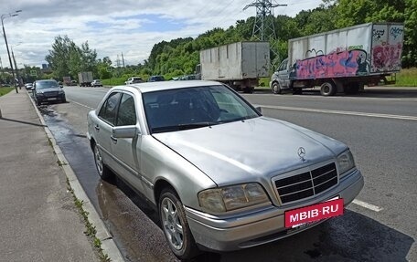 Mercedes-Benz C-Класс, 1993 год, 252 000 рублей, 4 фотография
