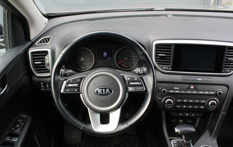 KIA Sportage IV рестайлинг, 2018 год, 2 375 000 рублей, 8 фотография