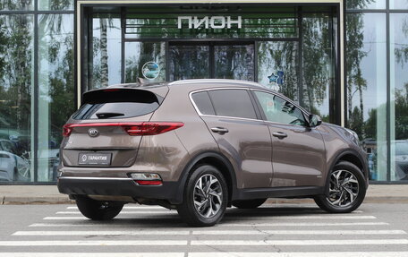 KIA Sportage IV рестайлинг, 2018 год, 2 375 000 рублей, 3 фотография