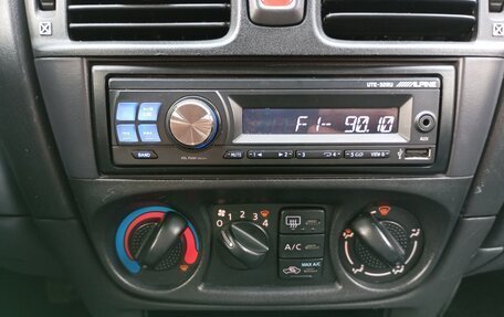 Nissan Almera, 2005 год, 350 000 рублей, 21 фотография