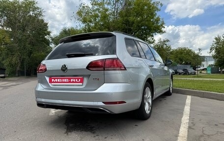 Volkswagen Golf VII, 2020 год, 2 099 000 рублей, 3 фотография