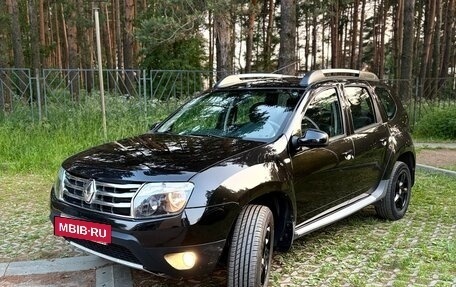 Renault Duster I рестайлинг, 2013 год, 900 000 рублей, 2 фотография